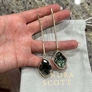 Kendra Scott Charmian Gold Drop Earrings in Sage Mica
